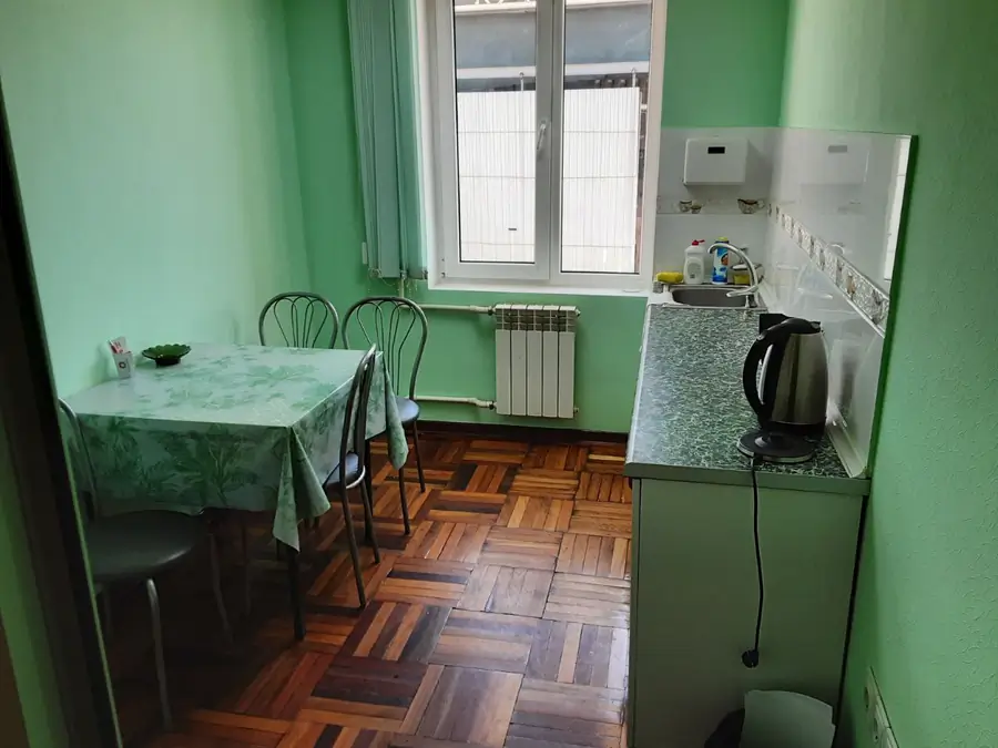 Продается офис − 1645 м²