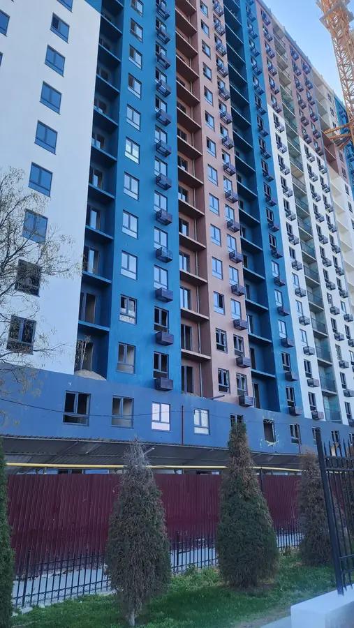 Продается 1-комнатная квартира − 27 м²