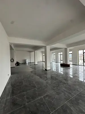 Ofis − 810 m², 1/4 qavat
