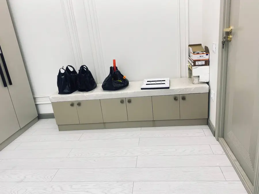 Сдается 2-комнатная квартира − 55 м²