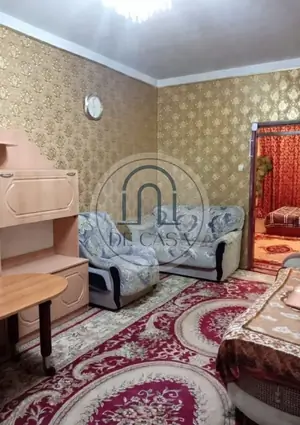 3 xonali kvartira sotiladi − 61 m²