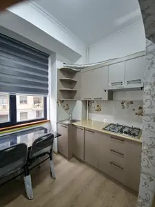 1 xonali kvartira − 28 m², 2/7 qavat