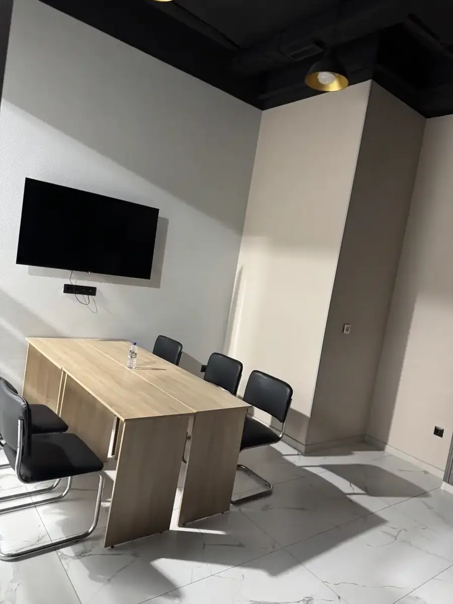 Ofis sotiladi − 515 m²