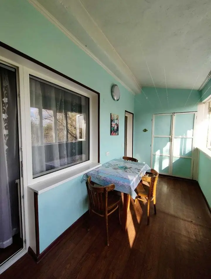 Сдается 3-комнатная квартира − 65.8 м²