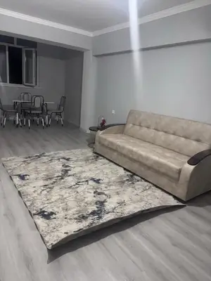 3 xonali kvartira − 70 m², 4/4 qavat