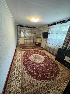 1 xonali kvartira sotiladi − 41 m²