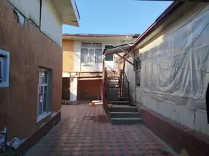 Участок − 2.3 сот.