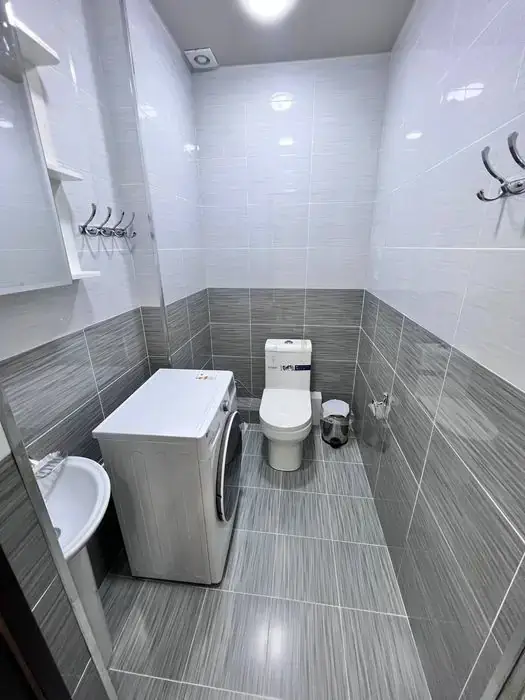 Ijaraga 4 xonali kvartira − 184 m²