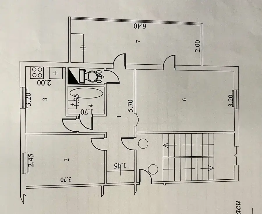 Продается 3-комнатная квартира − 60 м²