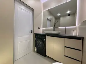 2 xonali kvartira sotiladi − 51 m²