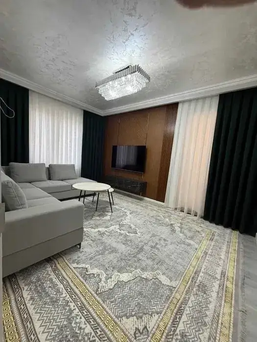Сдается 2-комнатная квартира − 48 м²