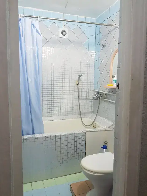 3 xonali kvartira sotiladi − 67 m²