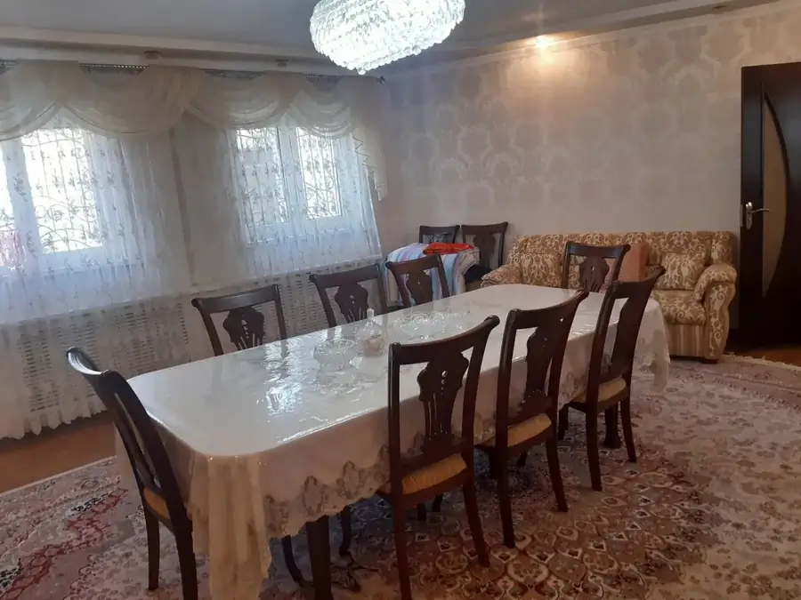 2 qavatli uy sotiladi − 150 m²