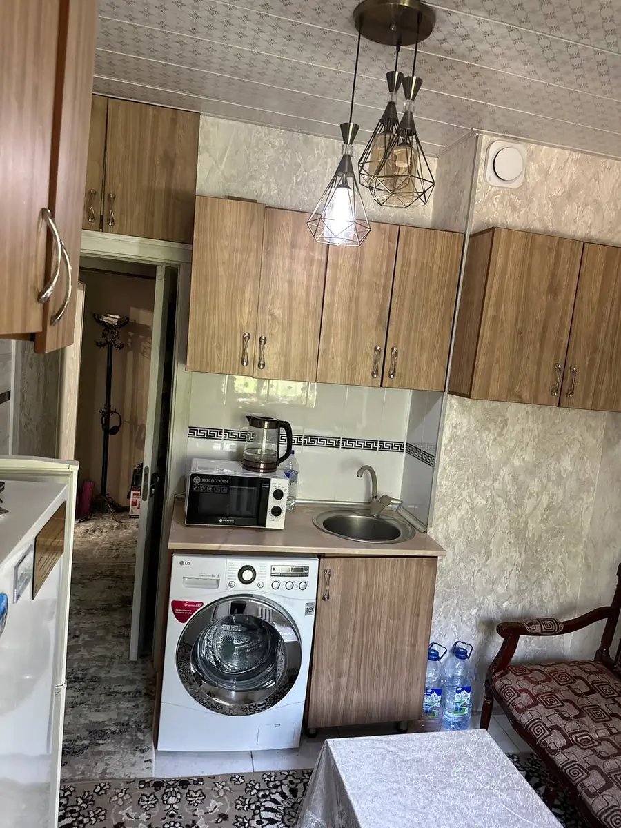Ijaraga 1 xonali kvartira − 42 m²