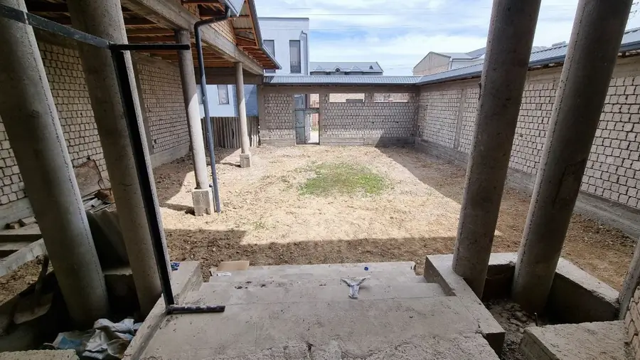 Продается участок − 4 сот.