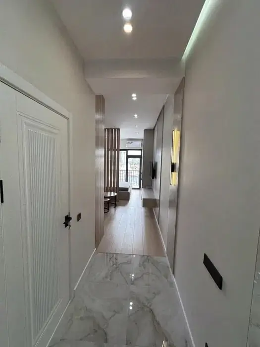 2 xonali kvartira sotiladi − 30 m²