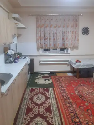 1 qavatli uy sotiladi − 180 m²