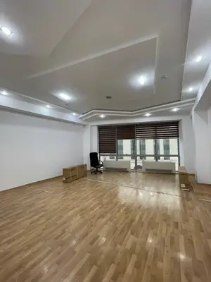 Сдается офис − 472 м²