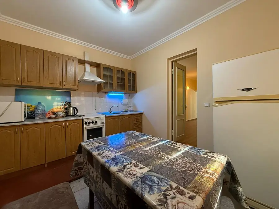 Ijaraga ofis − 154 m²