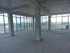 Ofis − 185 m², 4/8 qavat