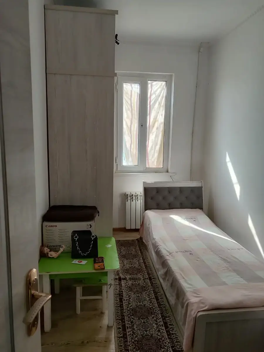 Продается 3-комнатная квартира − 68 м²