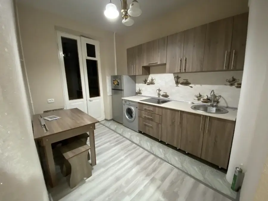 Ijaraga 1 xonali kvartira − 35 m²
