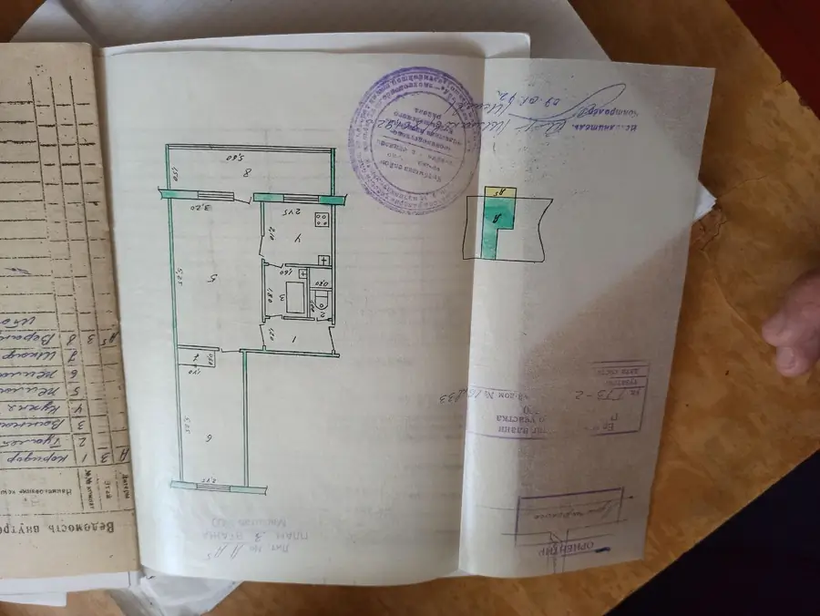 2 xonali kvartira sotiladi − 50 m²