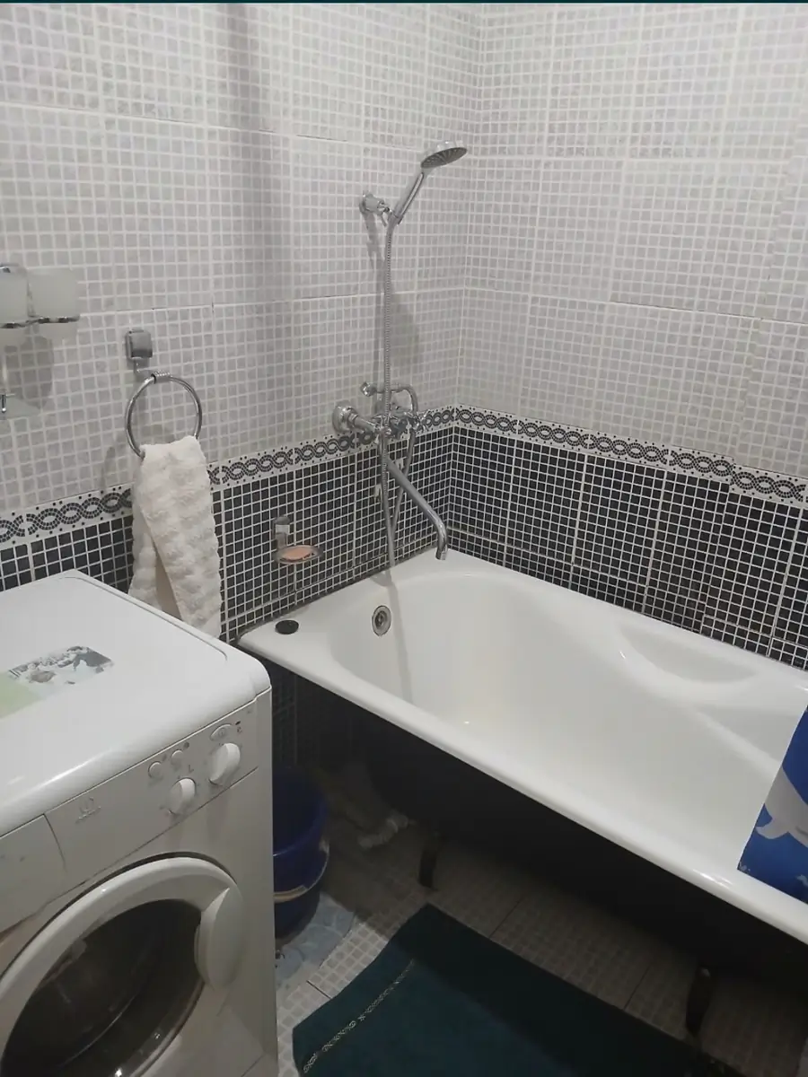 Сдается 2-комнатная квартира − 50 м²