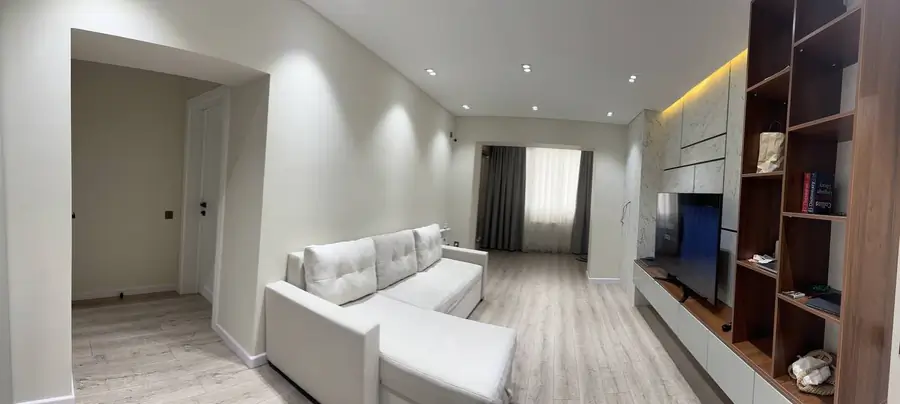 Ijaraga 4 xonali kvartira − 105 m²