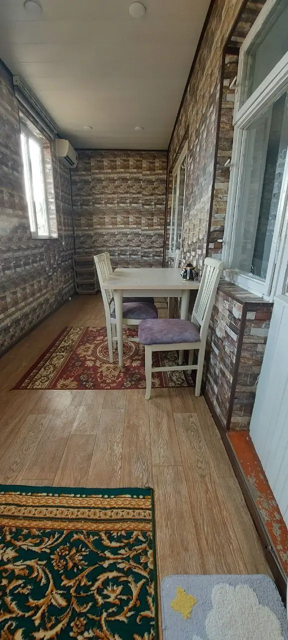 Сдается 1-комнатная квартира − 45 м²