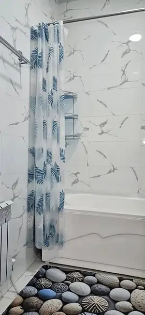 2 xonali kvartira sotiladi − 62 m²