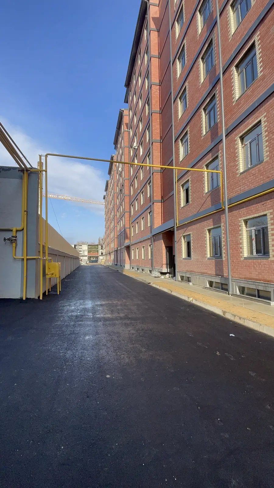 Продается 2-комнатная квартира − 50.4 м²