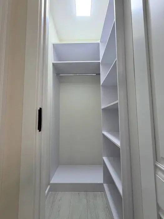 2 xonali kvartira sotiladi − 45 m²