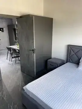 Сдается 2-комнатная квартира − 50 м²