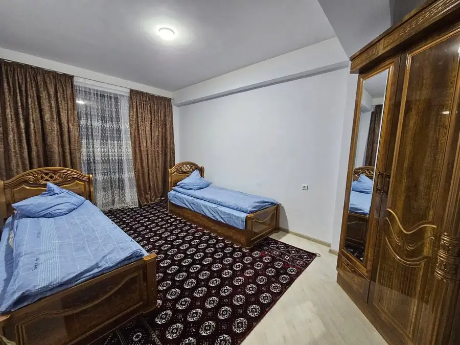 Продается 3-комнатная квартира − 87 м²