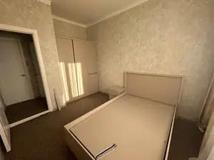 2 xonali kvartira sotiladi − 58 m²