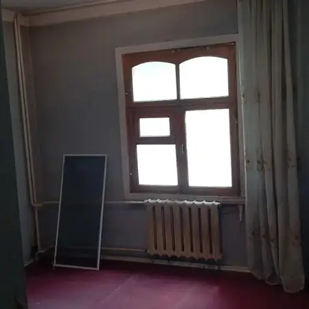 3-комнатная квартира − 82 м², 1/9 этаж