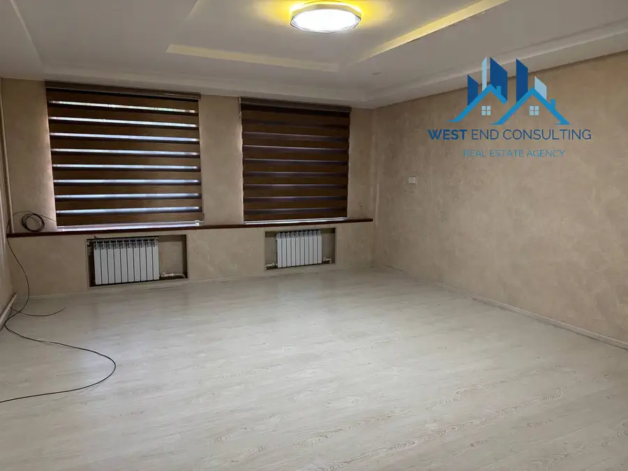 Ijaraga 2 qavatli uy − 250 m²