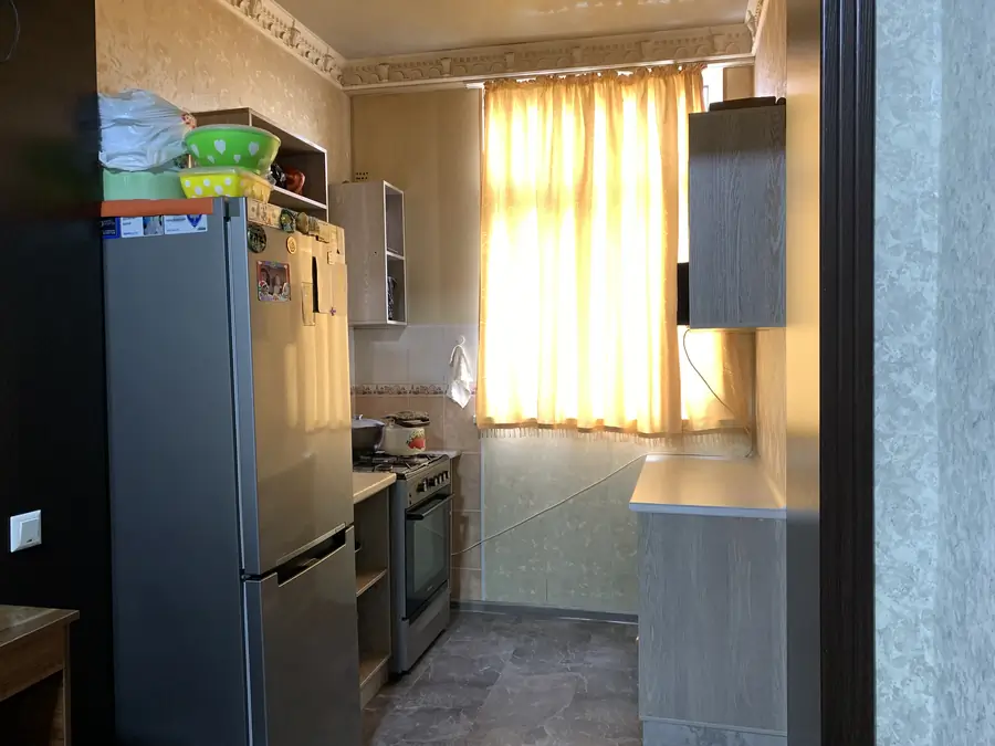 Продается 3-комнатная квартира − 73 м²