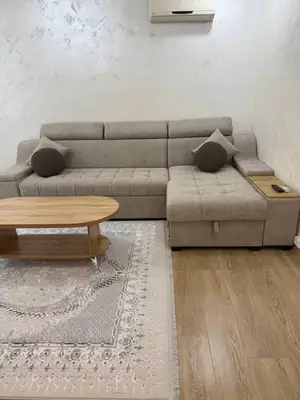 Сдается 3-комнатная квартира − 90 м²