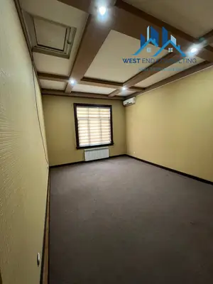 Ijaraga 2 qavatli uy − 300 m²