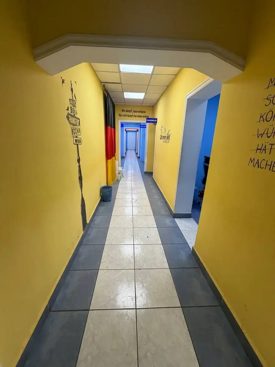 Ijaraga ofis − 250 m²