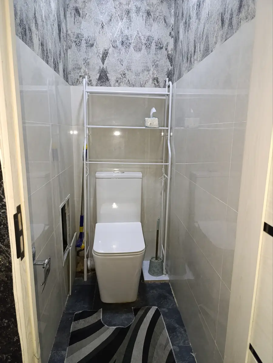 Продается 2-комнатная квартира − 60 м²