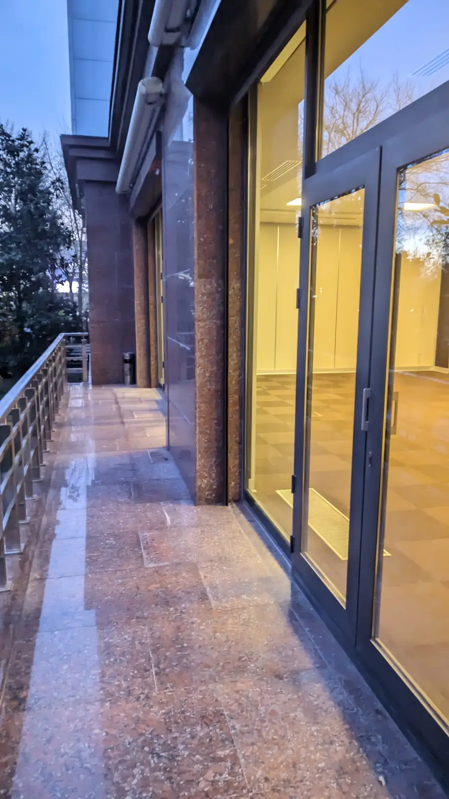 Ijaraga ofis − 70 m²