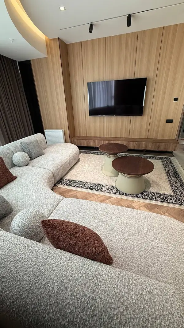 2-комнатная квартира − 55 м², 15/24 этаж