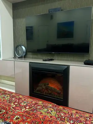4 xonali kvartira sotiladi − 107 m²