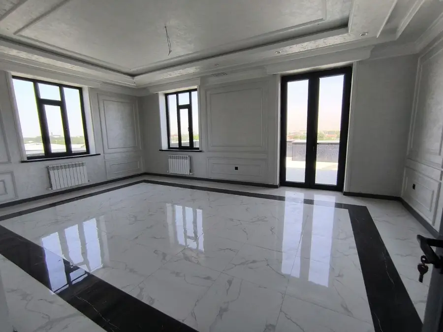 Ijaraga ofis − 1080 m²