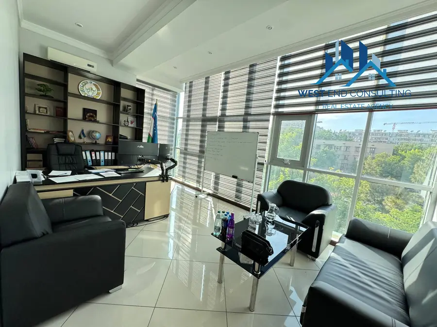 Ijaraga ofis − 100 m²