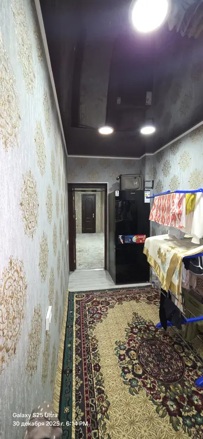 Продается Более 5-комнатная квартира − 103 м²