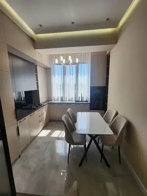 Сдается 2-комнатная квартира − 50 м²